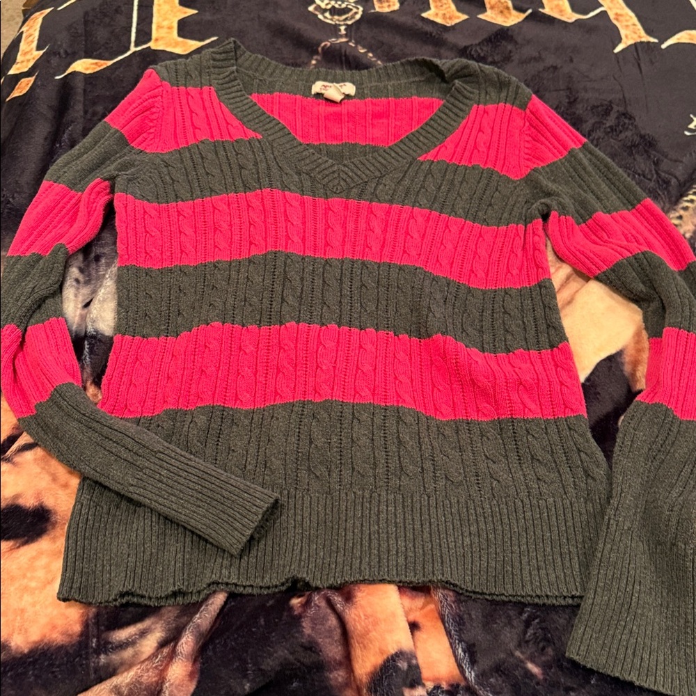 Arizona Jeans pink and gray striped cable knit LS V-neck sweater-1X JRS plus